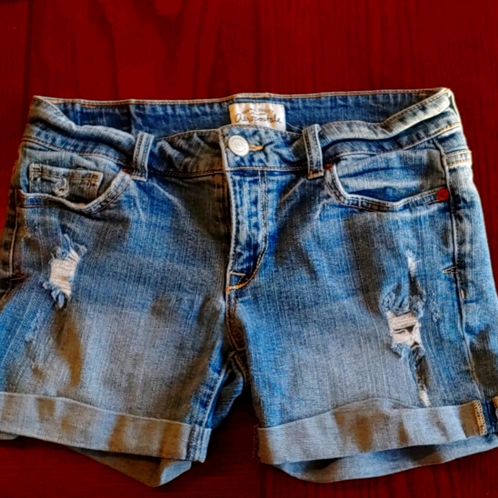 Final sale ** Aeropostale stretch jean shorts